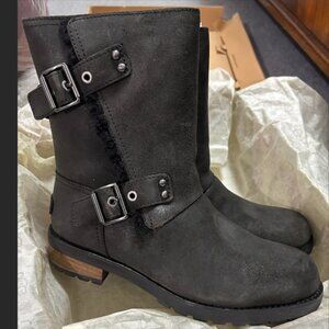 UGG Neils II Boots (size 9, black)